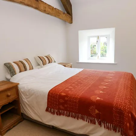 High Meadow Barn Holiday home *